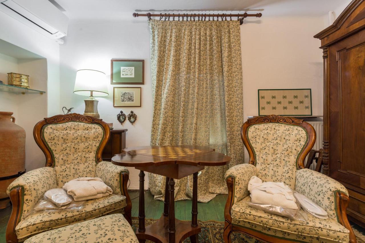 Le Giuggiole 5 Posti Letto In Una Casa Ricca D'Atmosfera Farra d'lsonzo エクステリア 写真